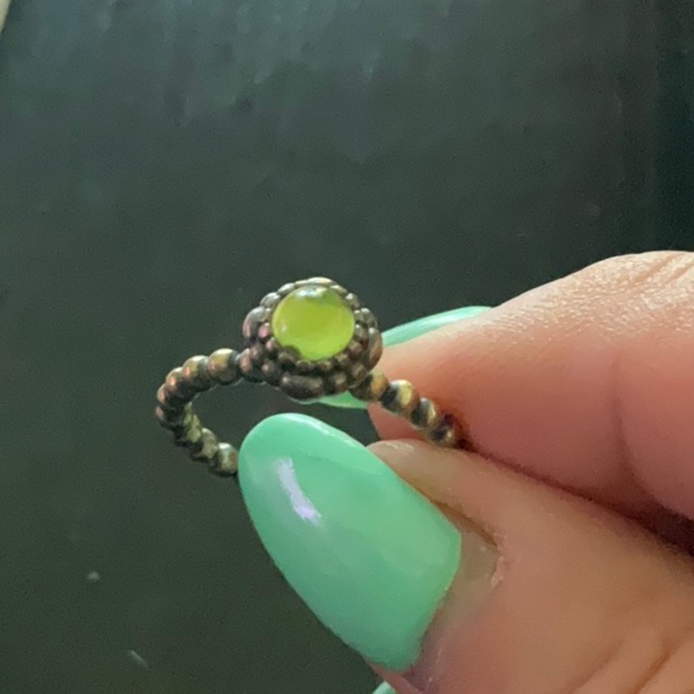 Pandora Green Stone Ring with Textured Band